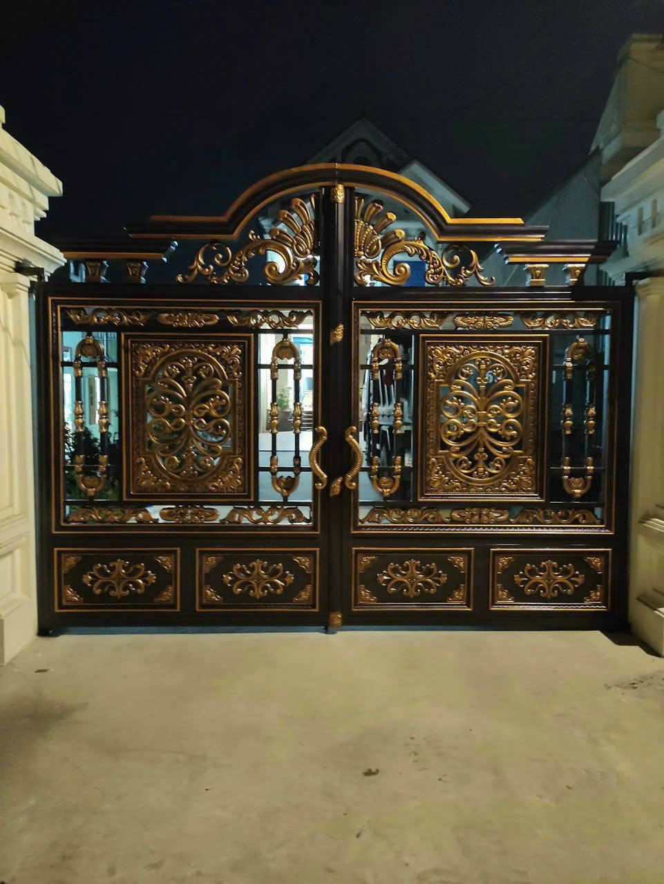 Mẫu cổng 16